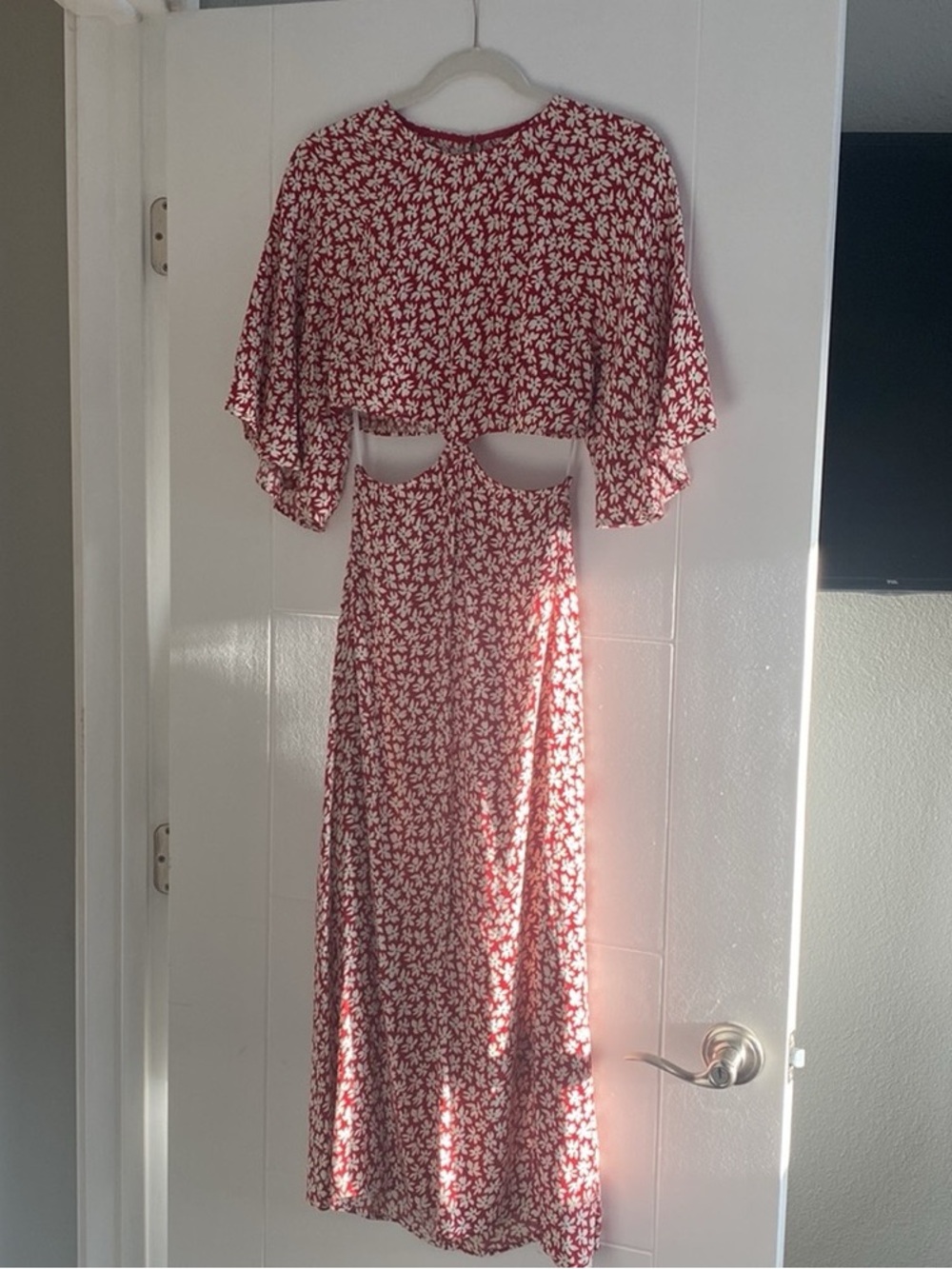 Reformation Red Floral Dress Size 2 - Picture 2 of 6
